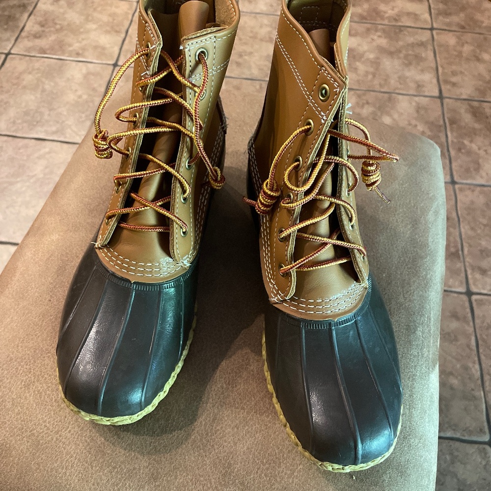 LL Bean Boots Woman’s size 9 wide like new